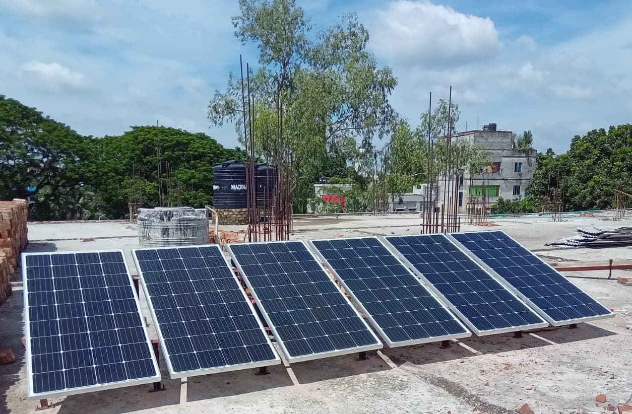 Bar Association — 3000 Watt Solar Farm