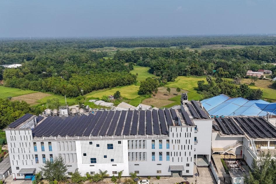 Dhaka IT Park — Rooftop Solar 150KW
